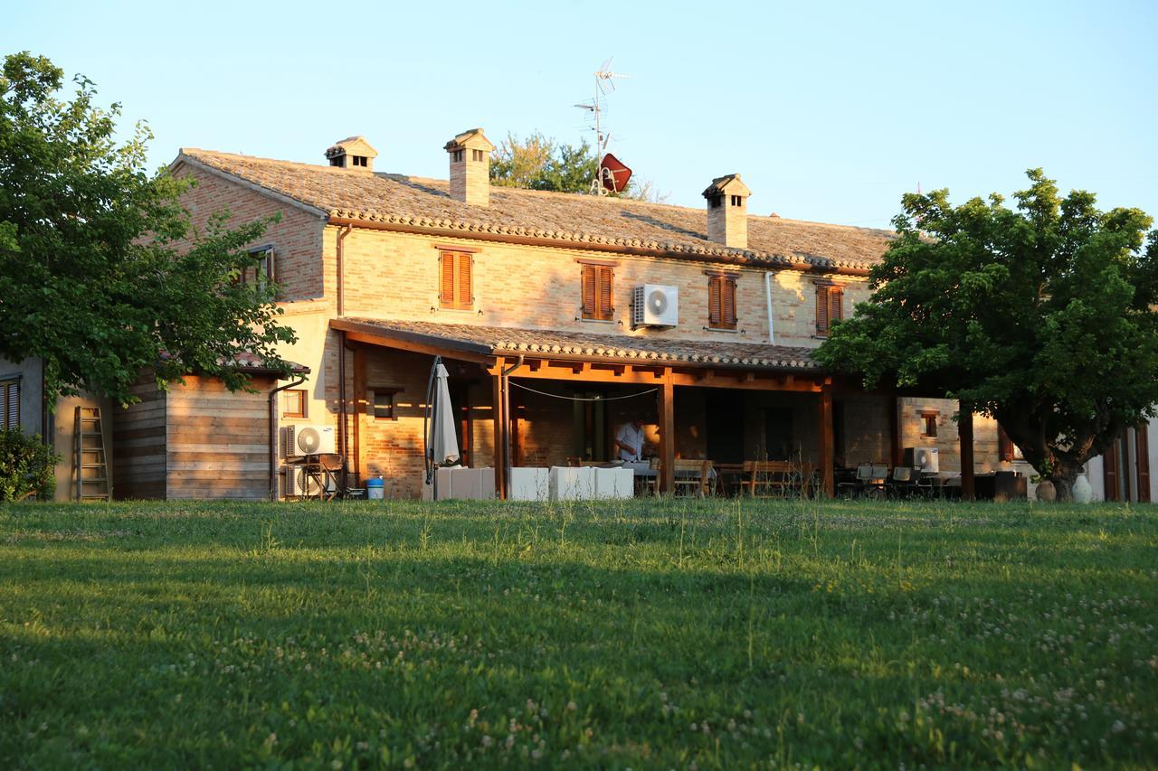 Casale Talevi Villa Cartoceto Bagian luar foto